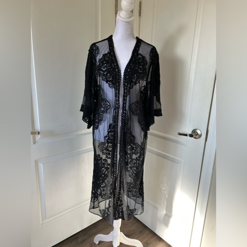 Fairycore Black Lace Cardigan – Women’s Large/XL – Boho Chic Vintage-Inspired”‌